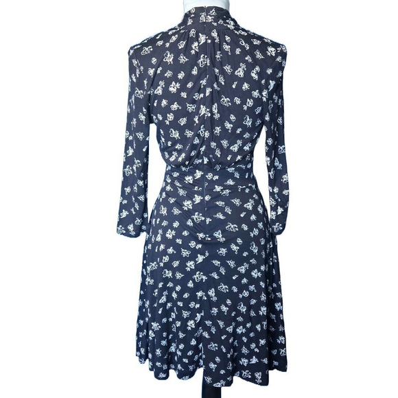 French Connection Fayola Meadow Dress 0 NEW Navy Floral Cottagecore Quiet Luxury - Picture 4 of 9